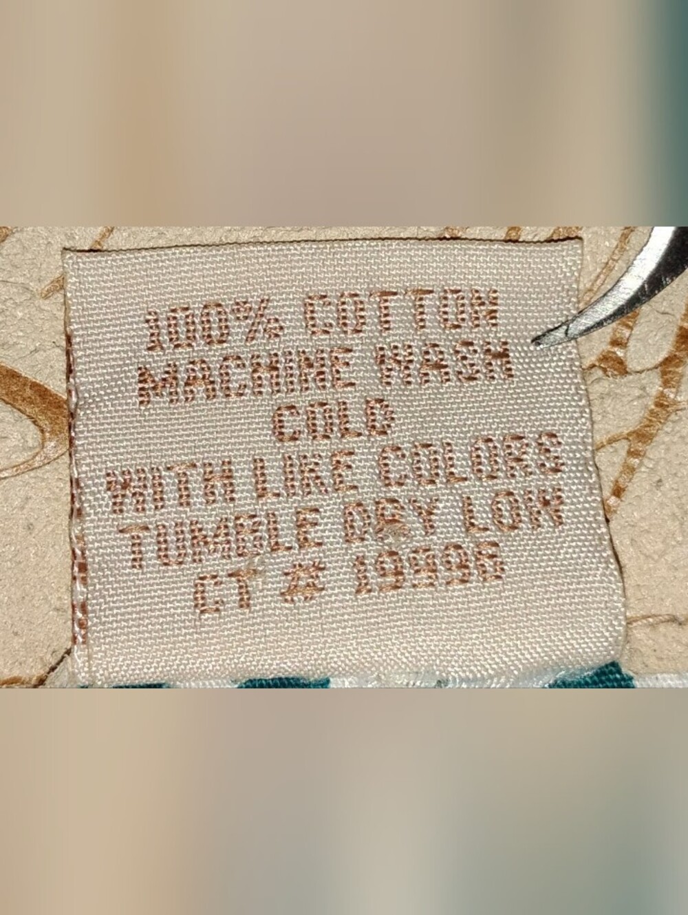 RUSTIC SCULLY VEST - Picture 7 of 8
